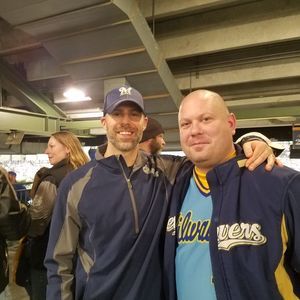 Meet your Posher, Eric